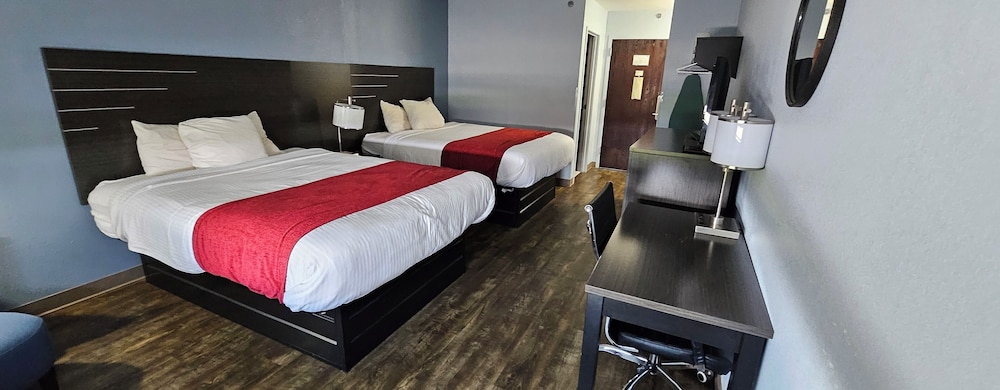 Family Room, 2 Double Beds photo 1