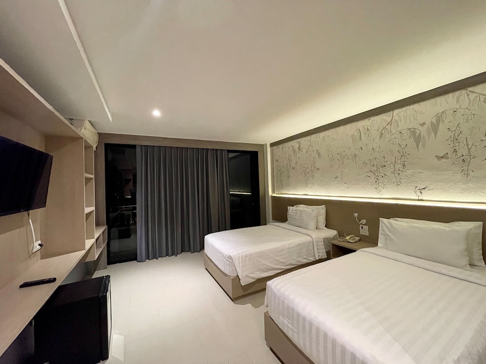 Standard Room photo 2