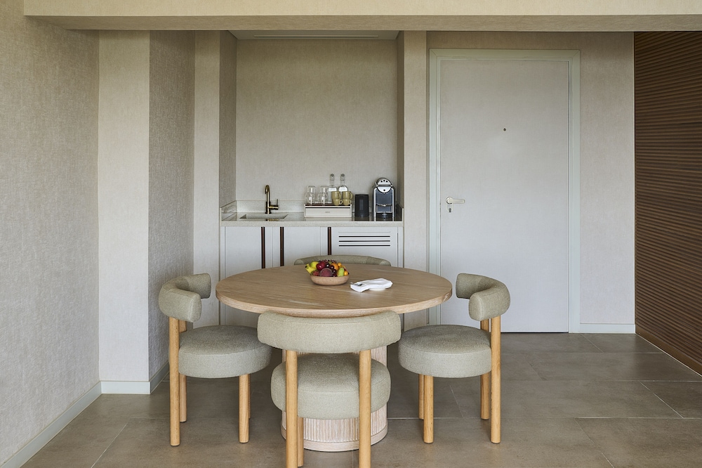 Executive Suite photo 3