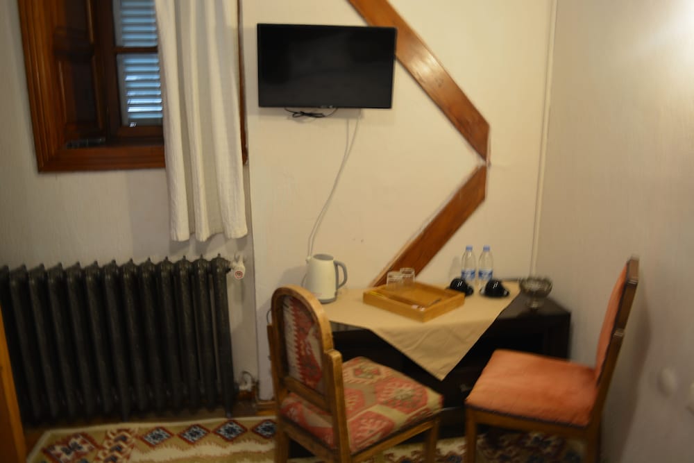 Eczane 2 (standard oda) photo 2