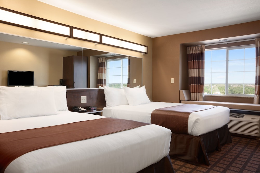 Basic Room, 2 Queen Beds, Non Smoking photo 1