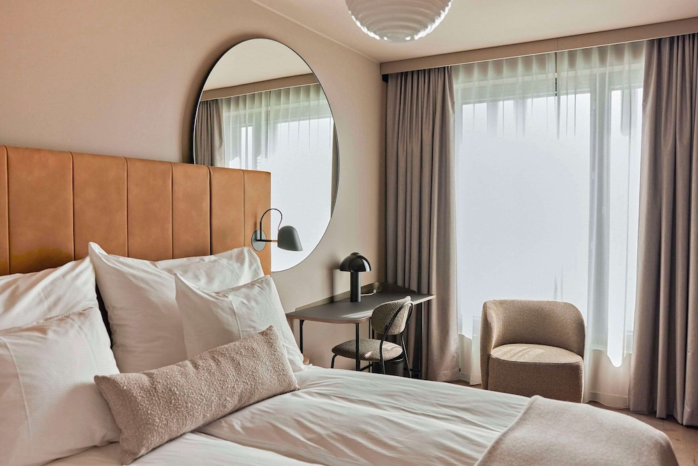 Superior Room, 1 King Bed with Sofa bed (1 person Sofa bed)