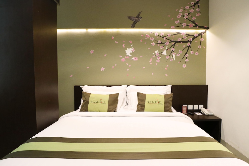 Superior Double or Twin Room photo 2