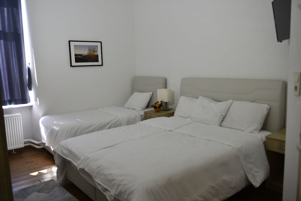 Standard Double Room photo 2