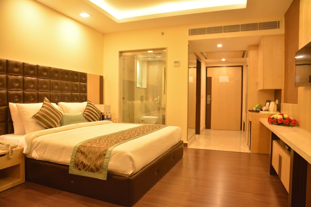 Pavilion Room photo 2