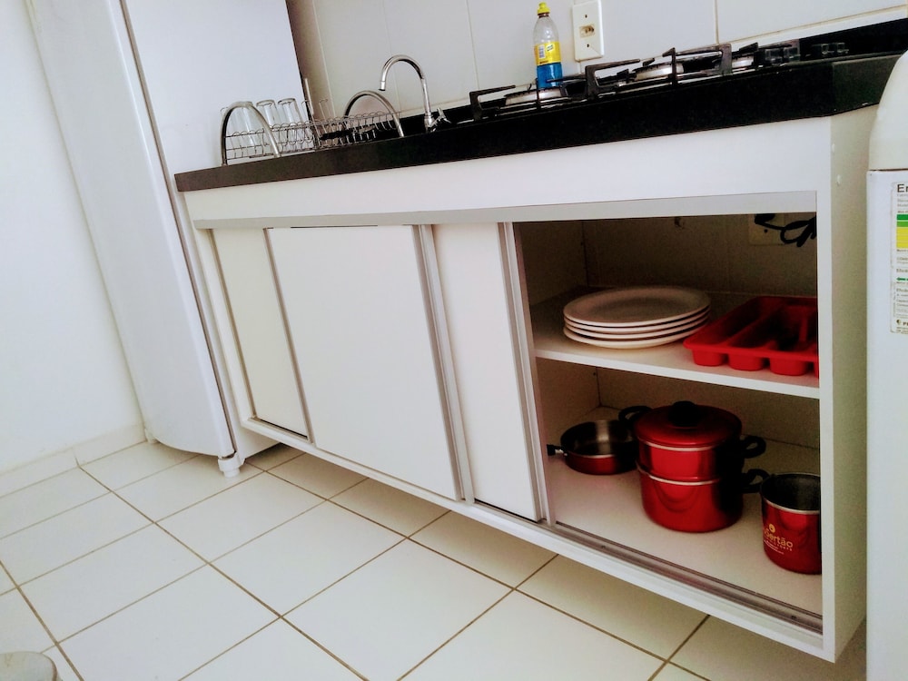 Basic Apartment, Smoking photo 2
