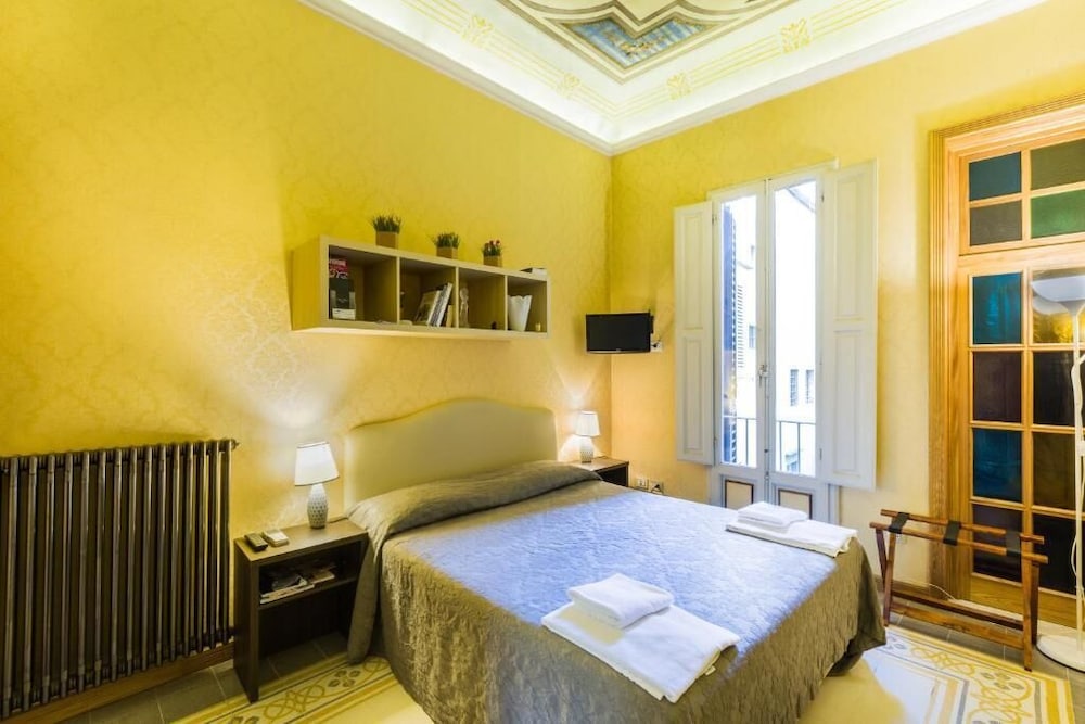 Standard Double Room photo 1