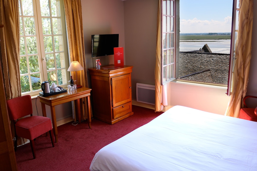 Triple Room Red House Bay View
