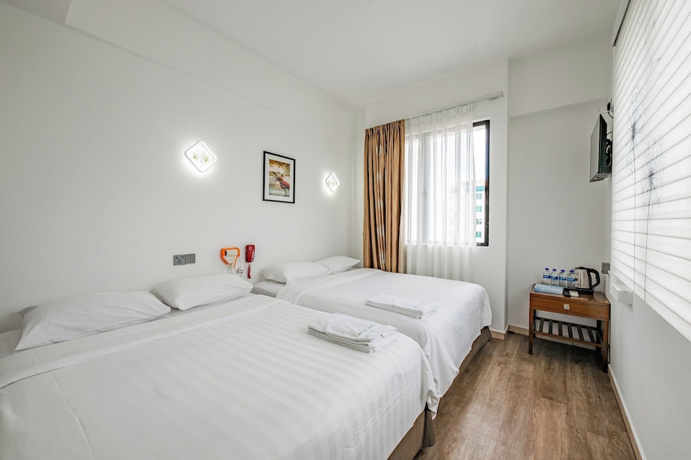 Deluxe Quadruple Room