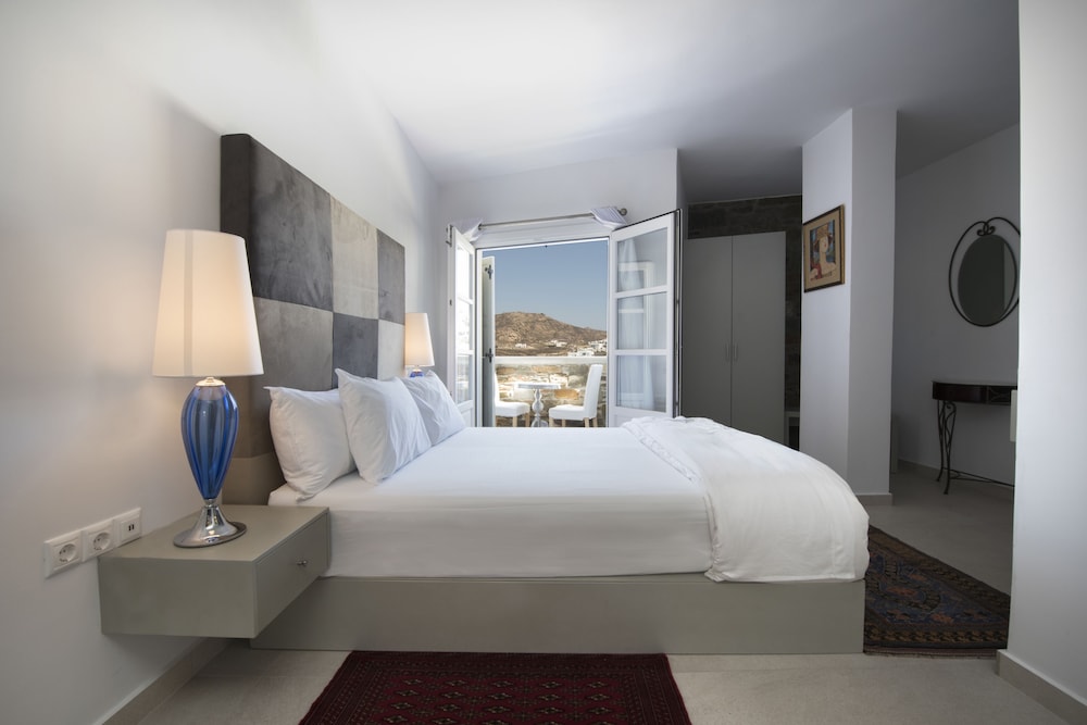 Superior Room, Partial Sea View - Photo 3