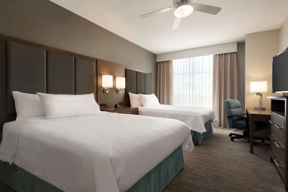 Suite, 2 Queen Beds, Accessible, Bathtub (Mobility & Hearing) photo 1