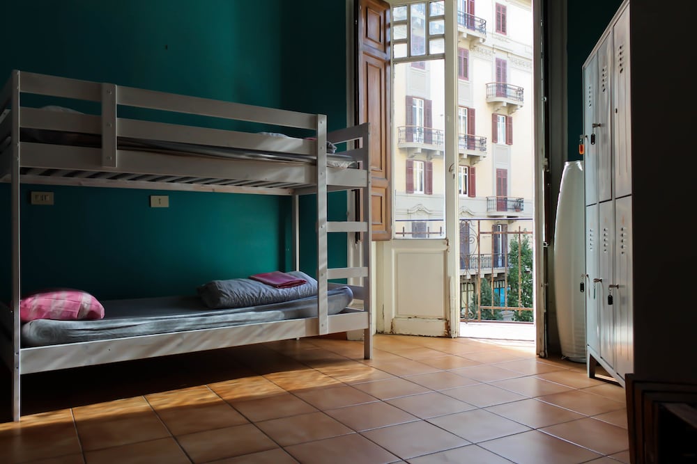 Shared Dormitory, Women Only, Shared Bathroom
