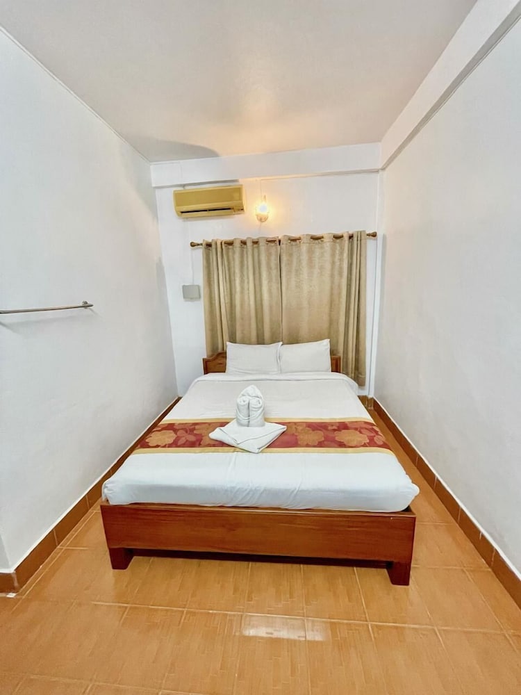 Basic Double Room