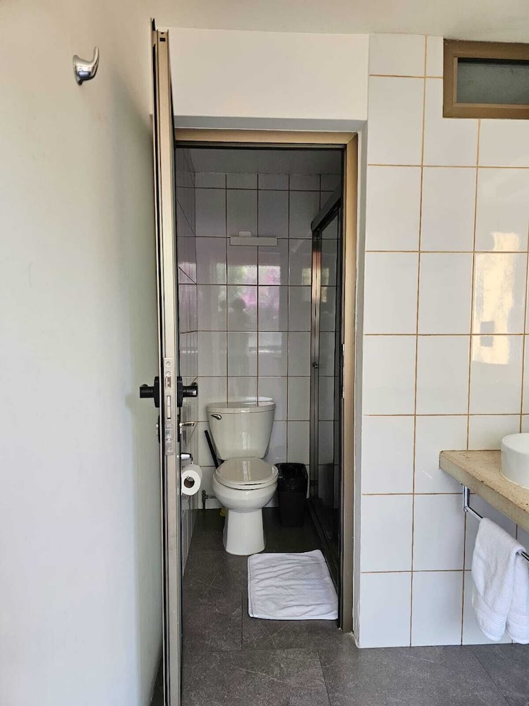 Grand Room, 1 Bedroom