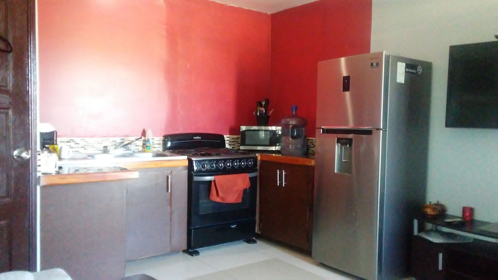 Deluxe Apartment, Kitchenette, Sea View photo 2