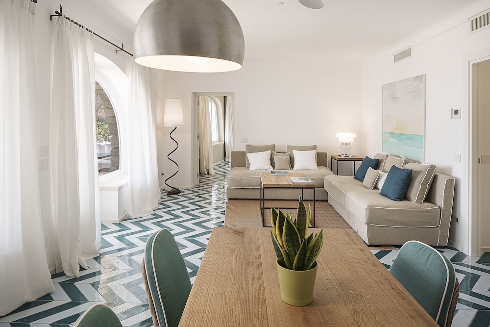 Comfort Apartment, 1 Bedroom, Terrace, Sea View photo 2
