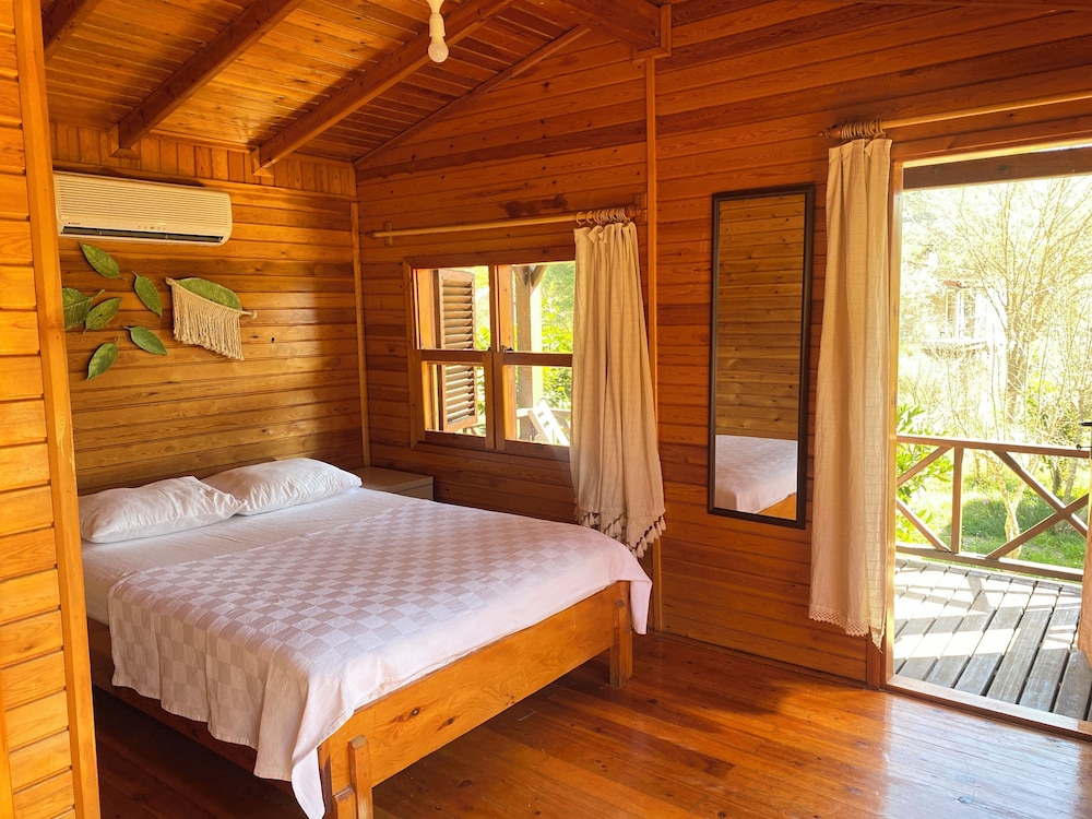 Family Bungalow, Garden View