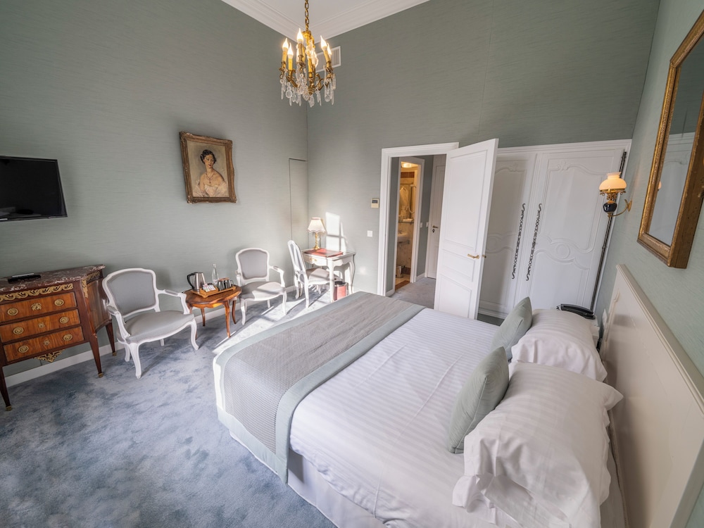Superior Room, 1 Double Bed (Superior Room in the Castle) photo 2