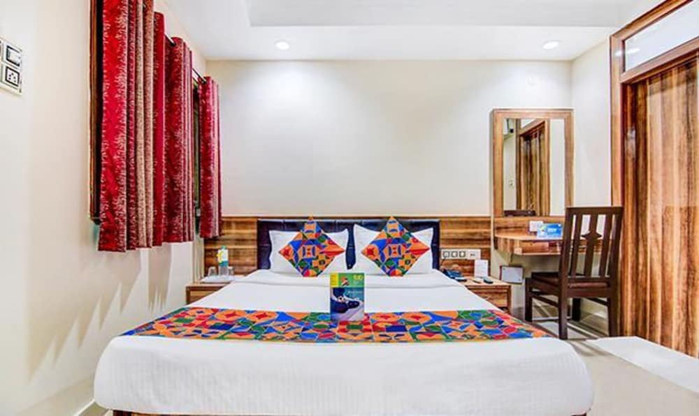 Deluxe Room - Photo 3