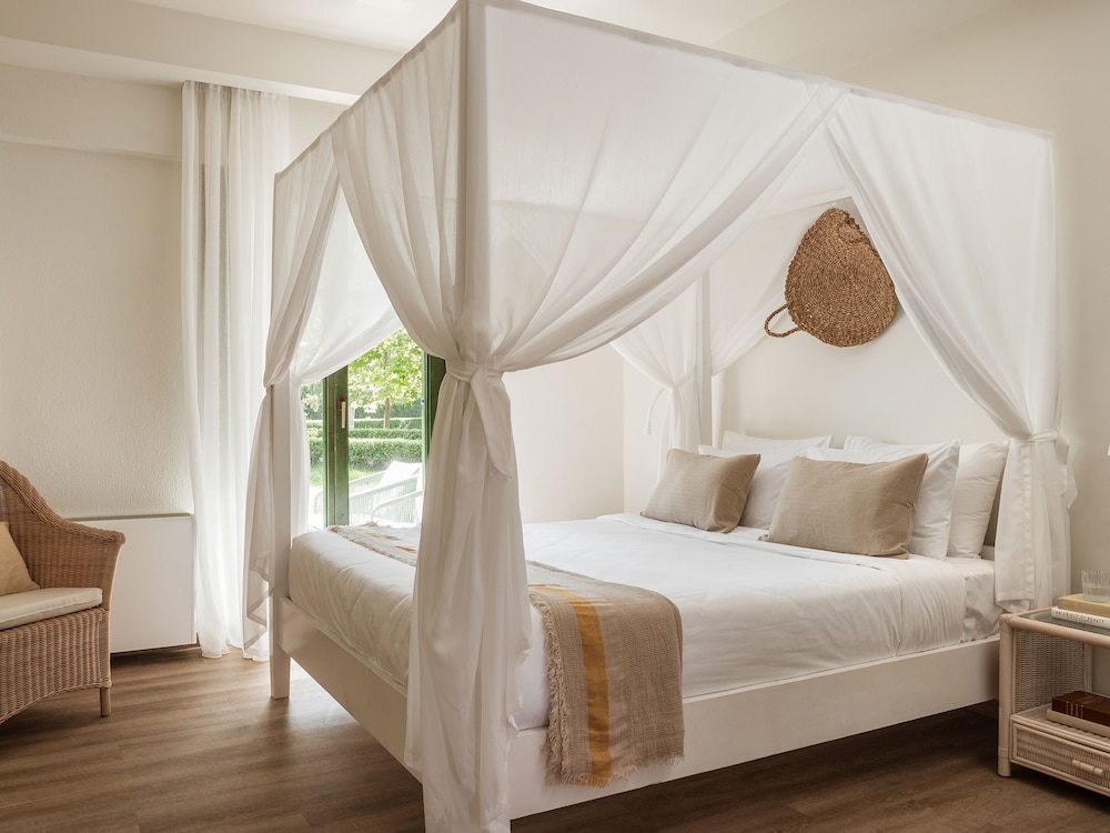 Family Interconnecting Room Shaded Veranda