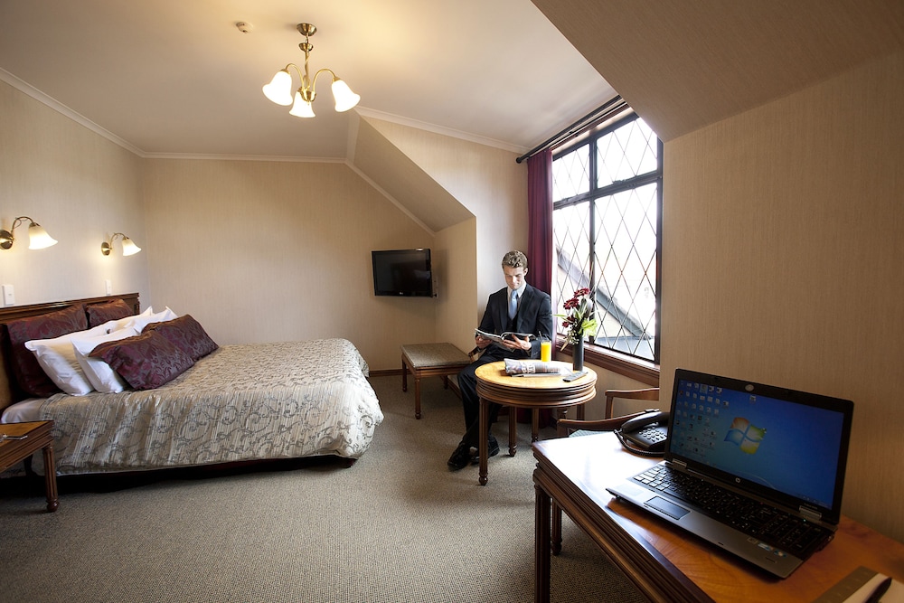 Deluxe Room - Photo 4