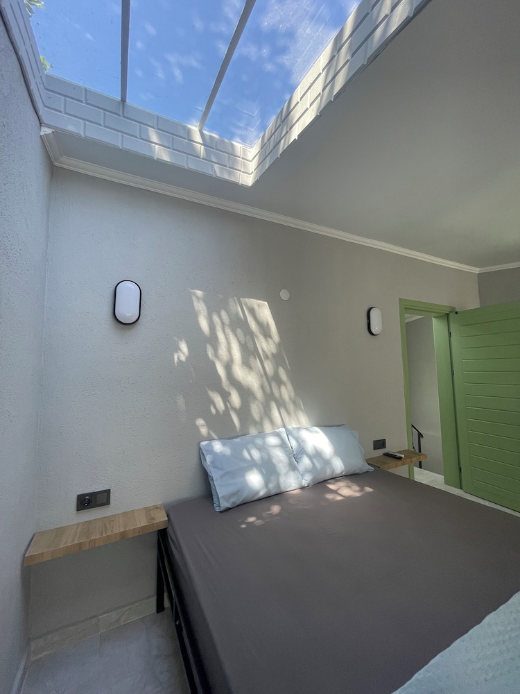 Grand Loft photo 2