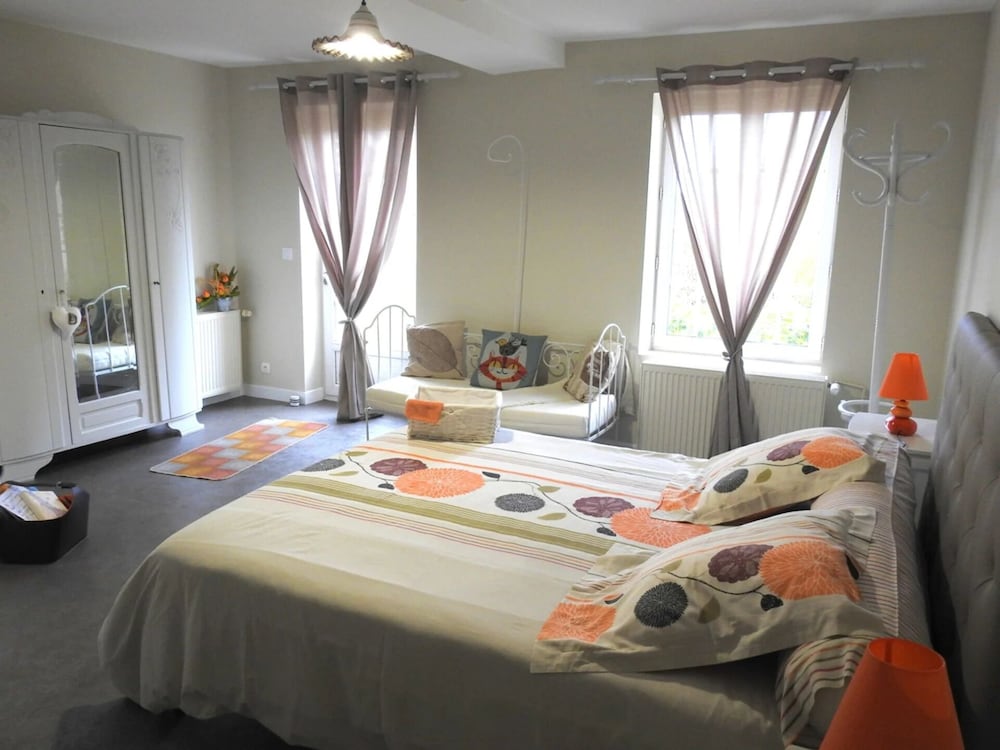 Classic Double Room, Garden View - Photo 13