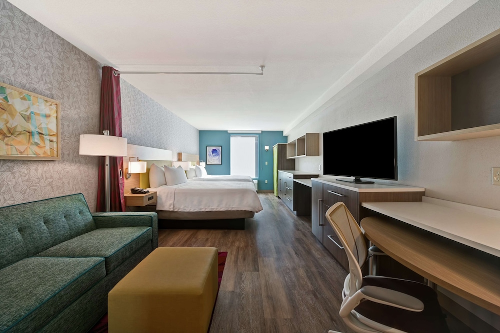 Studio, 2 Queen Beds, Accessible, Bathtub (Mobility & Hearing) - Photo 2