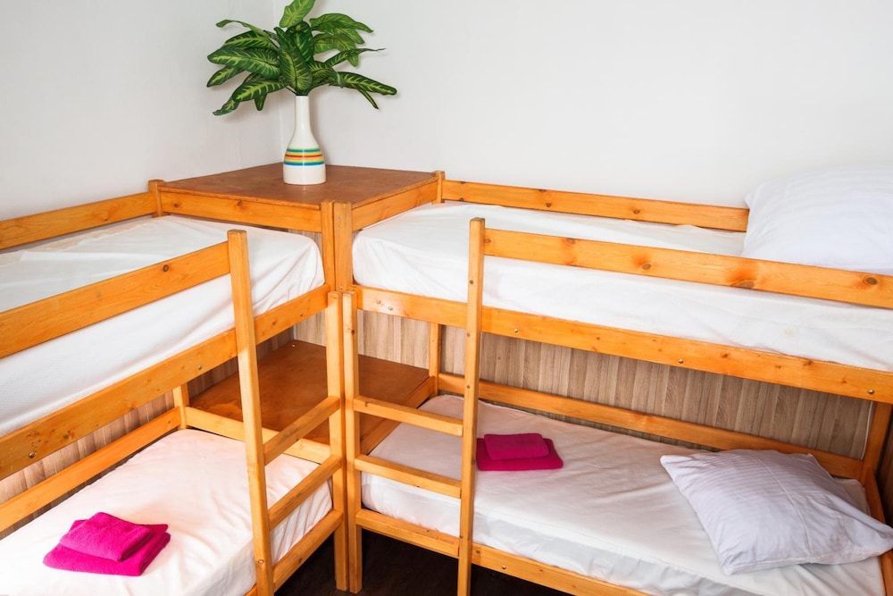 Economy Room, Multiple Beds (Bed in 4-Bed Dormitory) photo 2