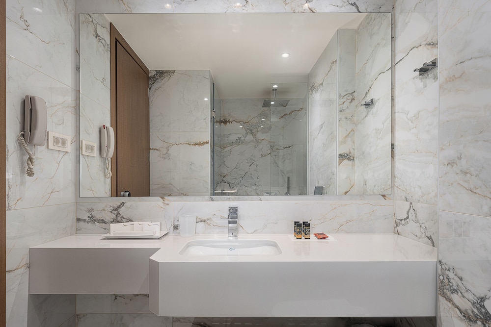 Superior Double or Twin Room - Photo 3