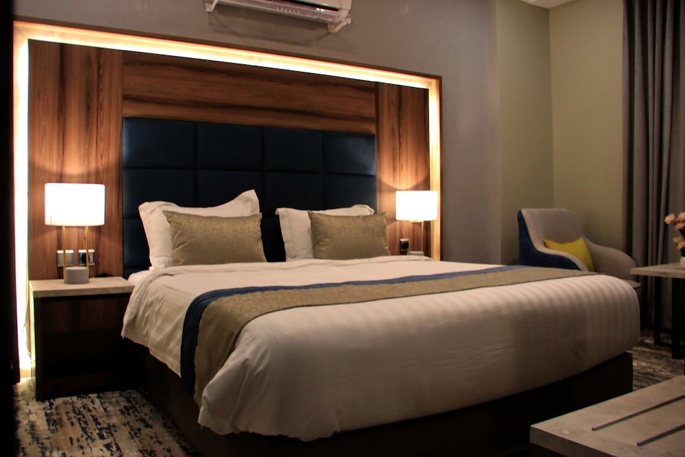 Double or Twin Room - Photo 24