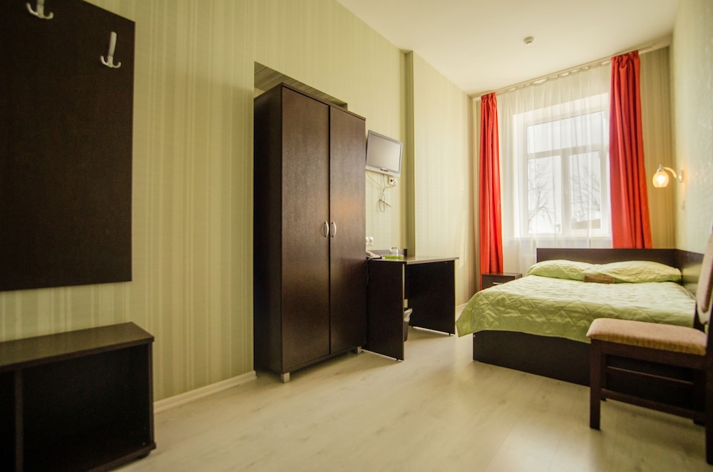 Economy Single Room