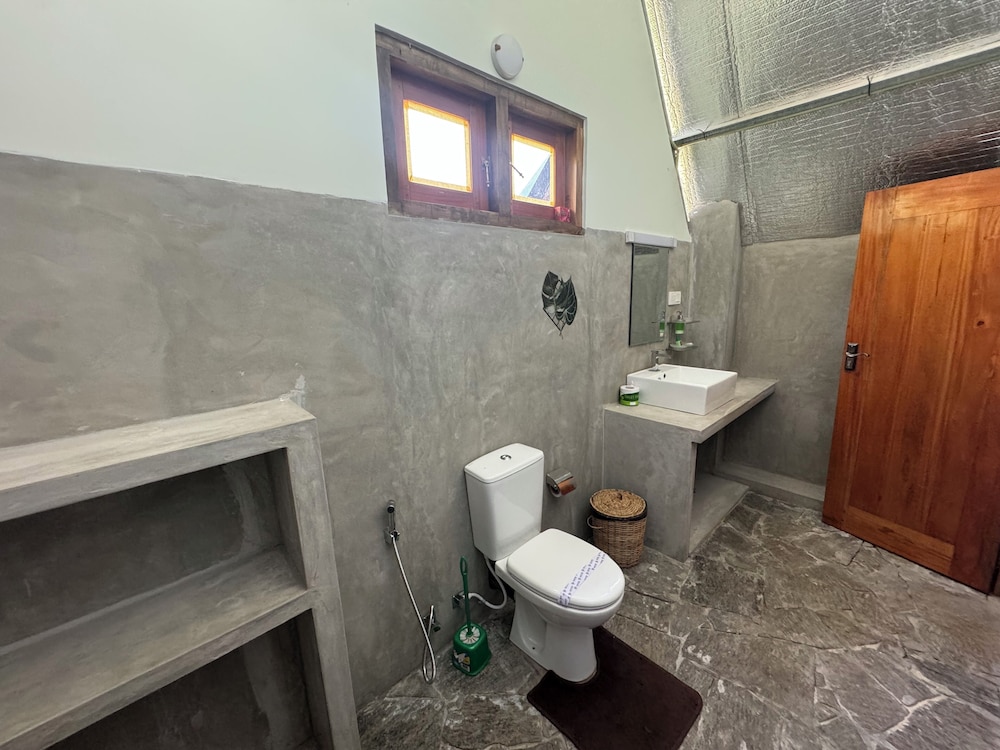 Luxury Triple Room, Garden View photo 3