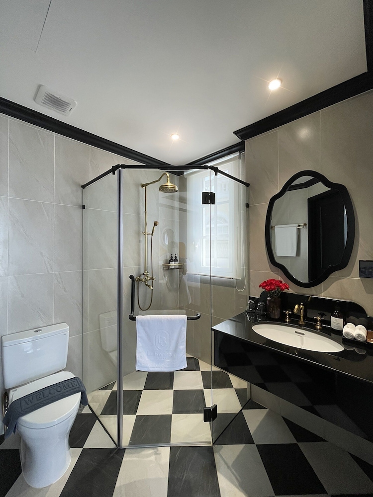 Executive Deluxe Double - Photo 6