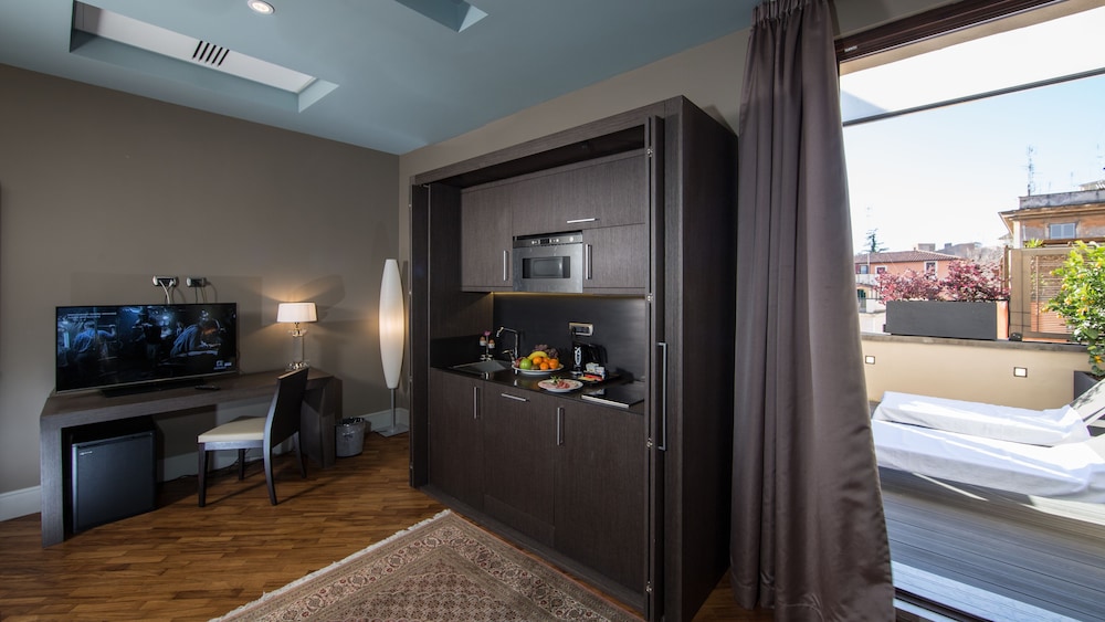 Presidential Suite, Terrace