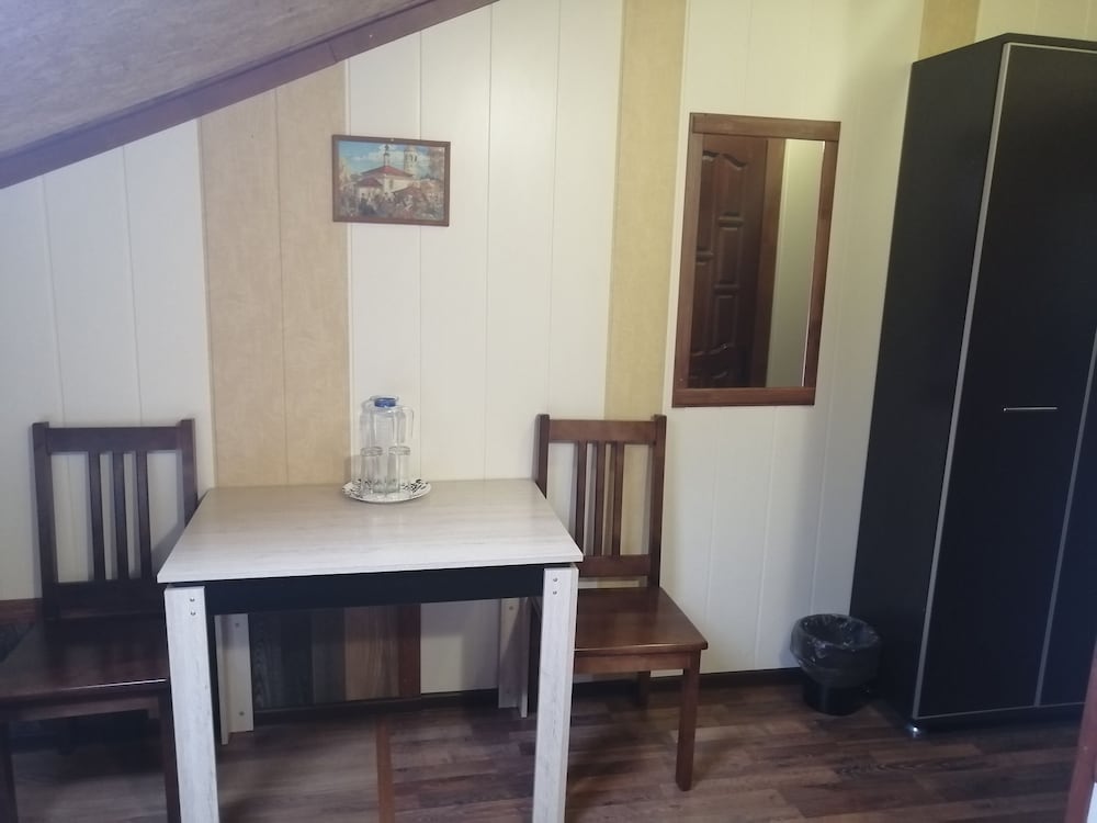 Room photo 2