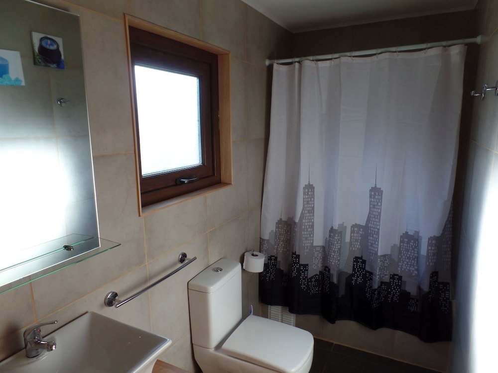 Standard Cottage, 3 Bedrooms, Hot Tub photo 3