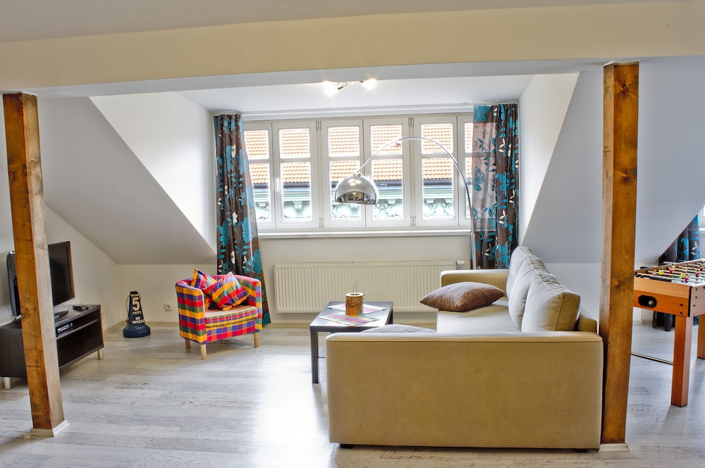 Superior Family Apartment - Photo 23