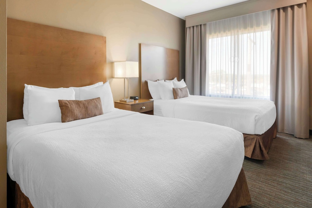 Suite, 2 Queen Beds, Accessible, Refrigerator & Microwave (with Sofabed) - Photo 1