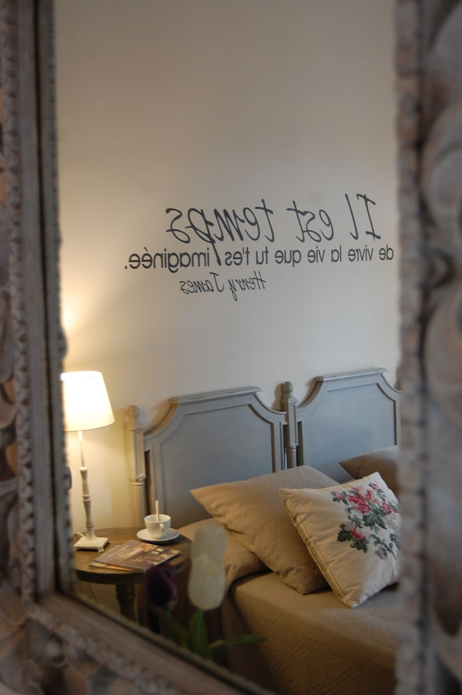 Deluxe Double or Twin Room - Photo 4