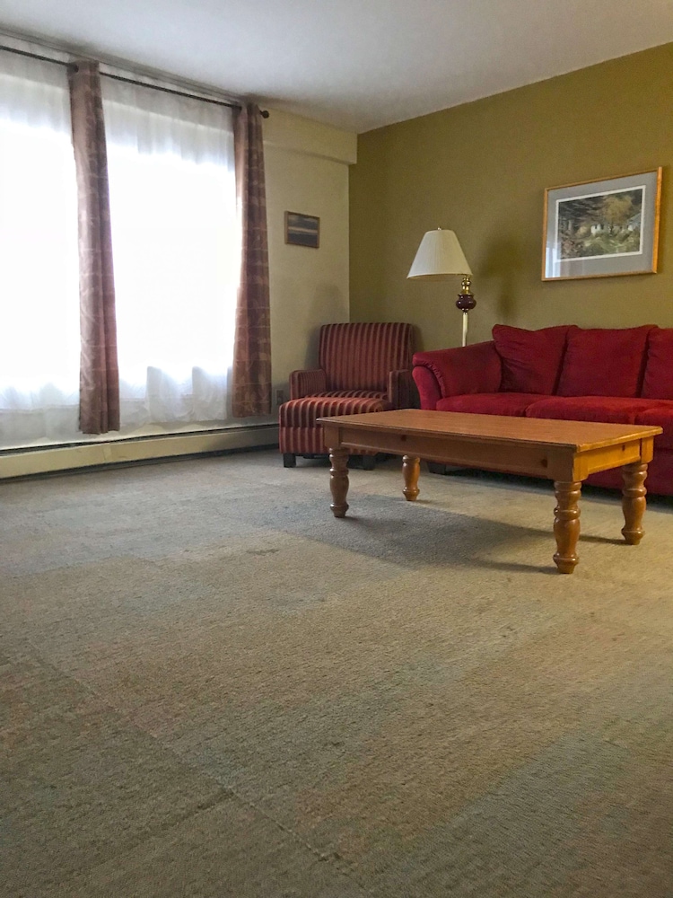 Suite, 2 Queen Beds, Non Smoking, Kitchen - Photo 6