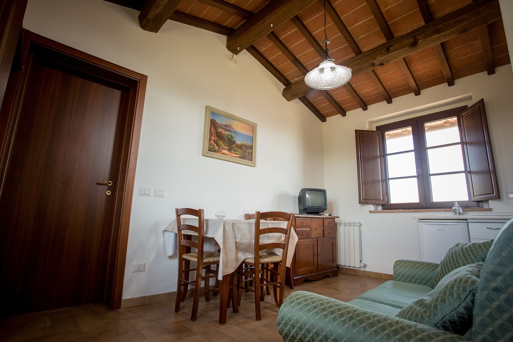 Apartment, 1 Bedroom, Pool View