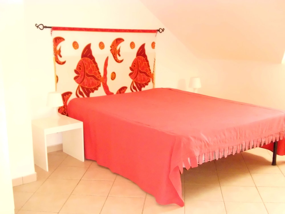 Apartment, 2 Bedrooms, Terrace photo 1