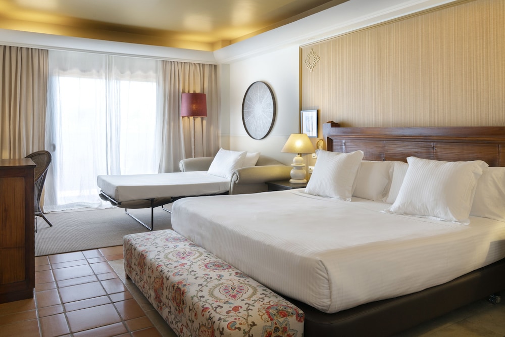 Deluxe Room, Ocean View (2 adultos + 2 niños)