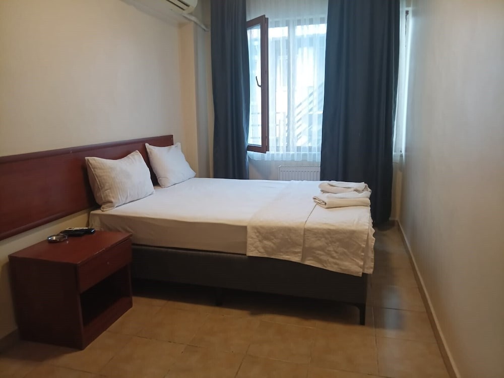Basic Double Room photo 1