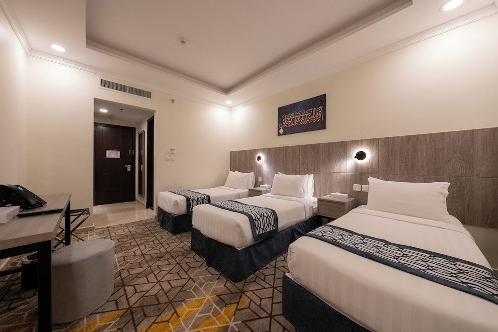 Triple Room, City View photo 1