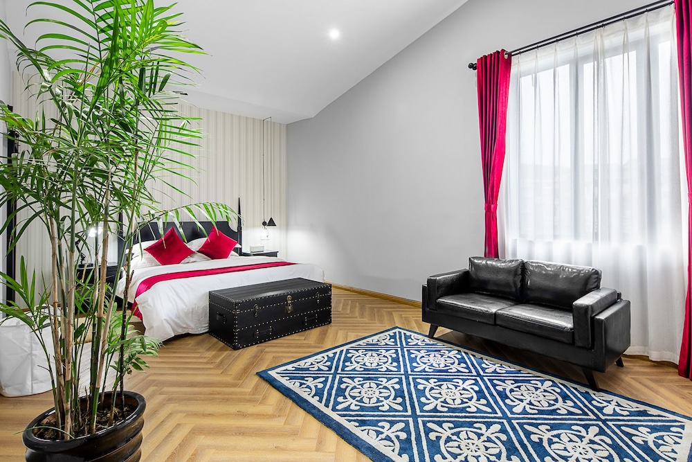 Deluxe Double Room - Photo 1