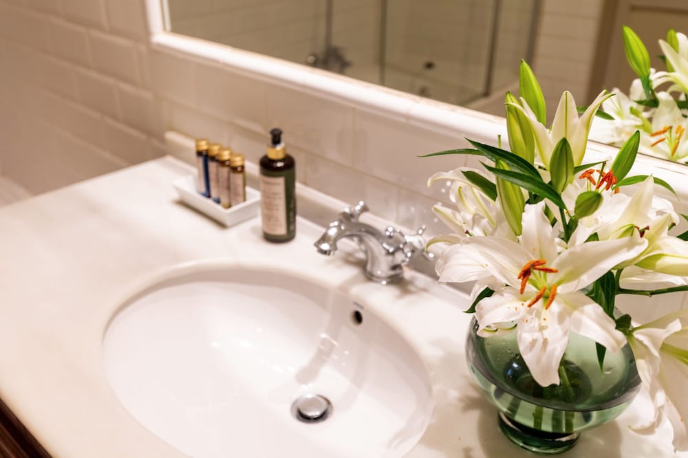Superior Double or Twin Room, Ensuite - Photo 26