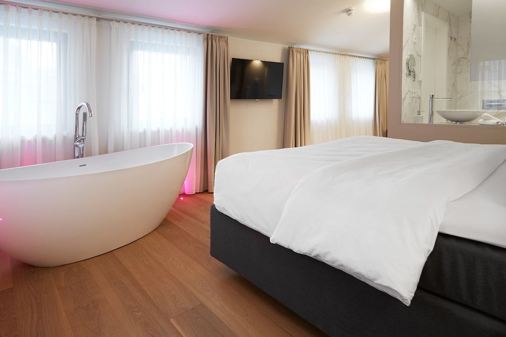 Honeymoon Double Room