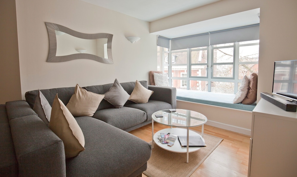 City Apartment, 2 Bedrooms, Non Smoking, City View photo 1
